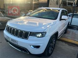 جیپ گراند شیرۆکی